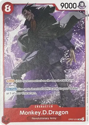 Carta Monkey.D.Dragon OP07-015, versión Normal
